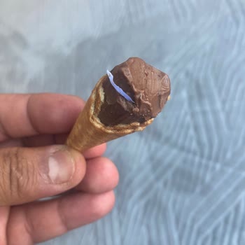 Ozmo Külahın İçinden Çıkan Lastik Benzeri Yabancı Madde Endişesi