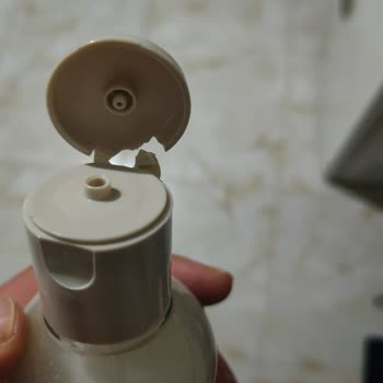 Kiehl's Tonik Şişesi Kapağı Kırık Ve Kalitesiz Malzeme Sorunu