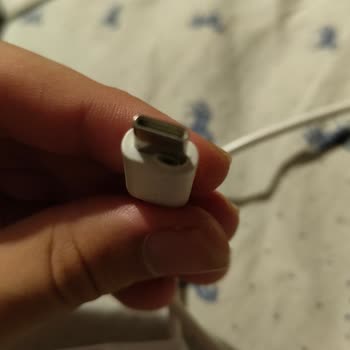 Orijinal Şarj Adaptörü Ve Kablo Kullanımı Sonrası Telefonumda Yanık Ve Güvenlik Riski Oluştu