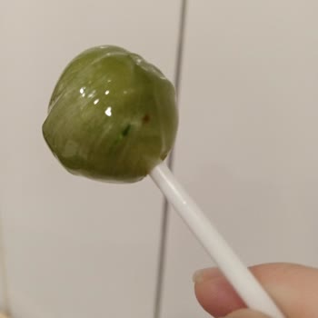 BİM Hijyen Sorunu: Lolipoptan Yabancı Madde Çıkması