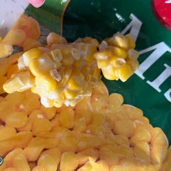 Dondurulmuş Mısırdan Saç Kılı Çıkmasıyla Hayal Kırıklığı Yaşadık