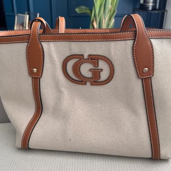 Guess Sold Me a Bag That Creased After Two Uses