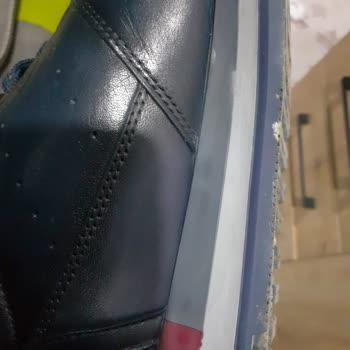 Greyder Ayakkabıda Tekrarlayan Renk Solması Sorunu Ve Çözüm Eksikliği