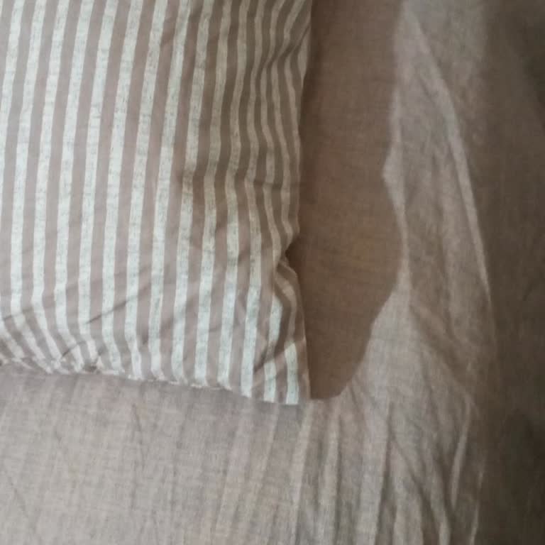 Aldığım Nevresim Takımı Hayal Kırıklığı Yarattı, Mağduriyetimin Giderilmesini İstiyorum