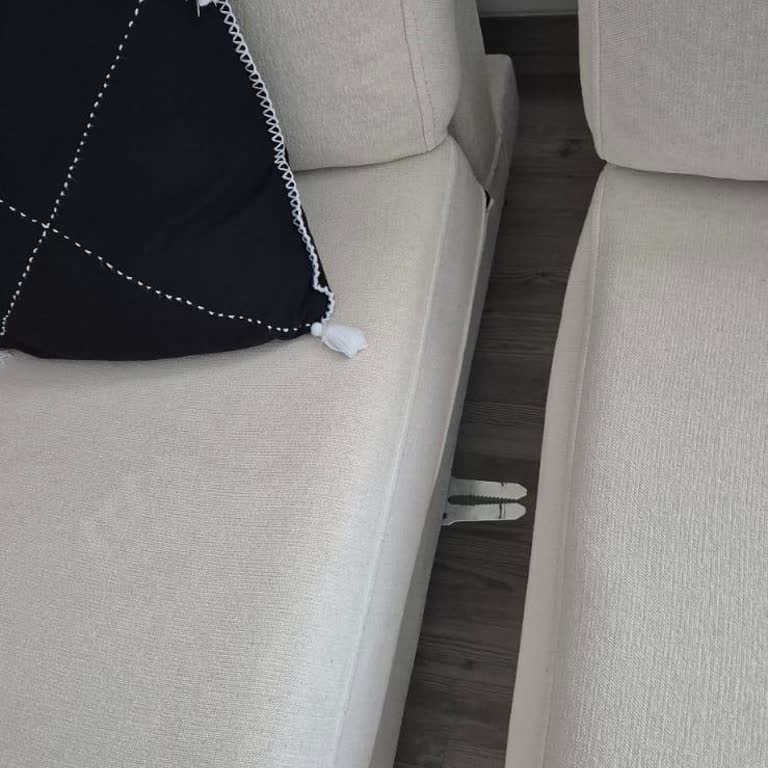 Vivense Koltuk Takımının 3 Yılda Dağılması Ve Yedek Parça Desteği Verilmemesi