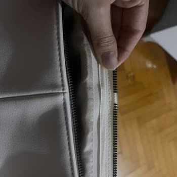 Aldığım Çanta İlk Kullanımda Dikişleri Açıldı, Kalitesi Çok Düşük