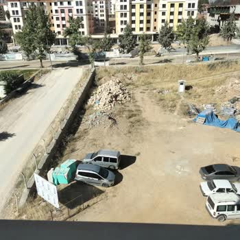 Alt Yapı Sonrası Asfalt Yapılmadı Tozdan Evde Nefes Alamıyoruz