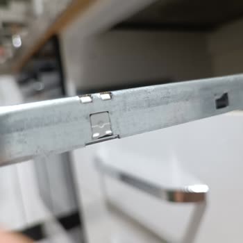 Çekmece Rayı Tırnaklarının Kırılması Ve Yedek Parça Bulunamaması