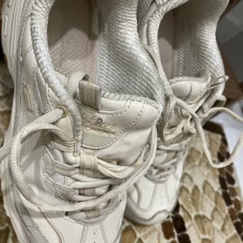 Skechers Ayakkabım 5 Ayda İçten Yırtıldı Değişim Kabul Edilmedi