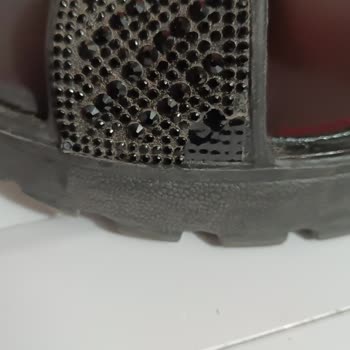 TrendYol'dan Alınan Sandalet 1 Ayda Deforme Oldu, Muhatap Bulamıyorum