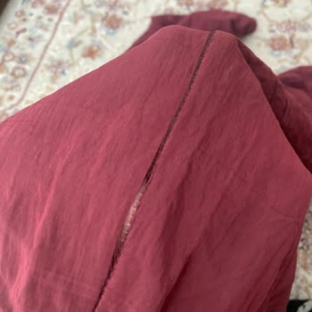 Yeni Aldığım Pantolonun Dikişleri Kısa Sürede Söküldü