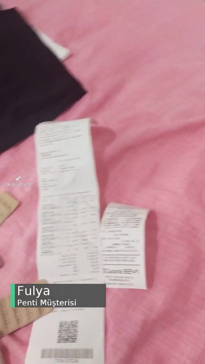 Penti 2 Tane Ürünün Alarmı Çıkarılmamış Ve Biz Çıkarken De Kontrol Edilmedi! videonun kapak resmi