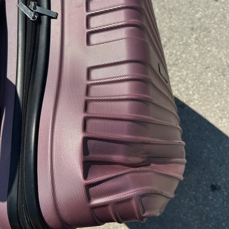 Otobüs Yolculuğunda Bavulum Hasar Gördü Personel İlgisiz Ve Alaycı Davrandı