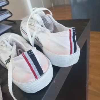 U.S. Polo Assn. Ayakkabının Renk Atması Ve Deformasyonuna Satıcıdan Yetersiz Çözüm