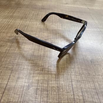 Satın Aldığım Gözlükte Üretim Hatası Ve İlgisiz Müşteri Hizmeti