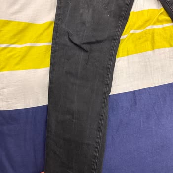 Mavi Kot Pantolonunda Seri Üretim Hatası Ve Yetersiz Müşteri Hizmeti