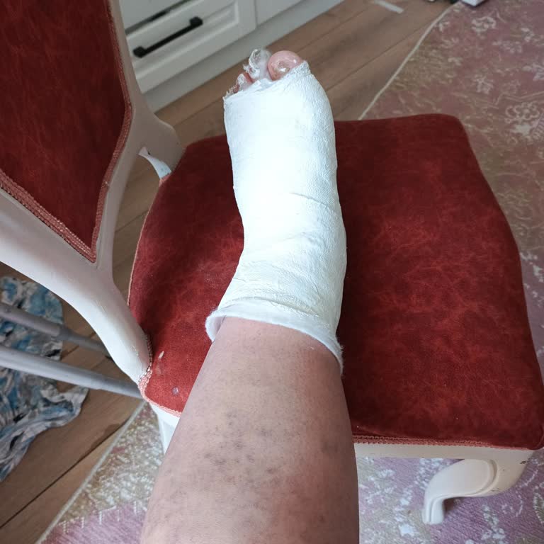 Ajet Uçuşunda Yaşanan Rötar Ve Mağduriyet Sonrası Yetersiz Destek