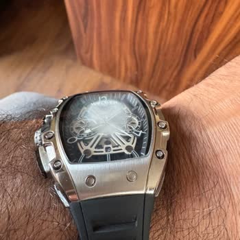 2 Günde Su Alan Saat Ve Yetersiz Müşteri Hizmeti