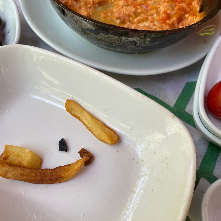 Misi Orkide Restoran Kafe Fiyata Göre Bir Performans Yok