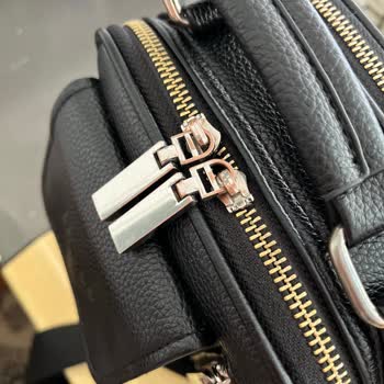 Pahalı Ve Markalı Üründe Renk Atması, Firma Sorumluluk Almıyor!