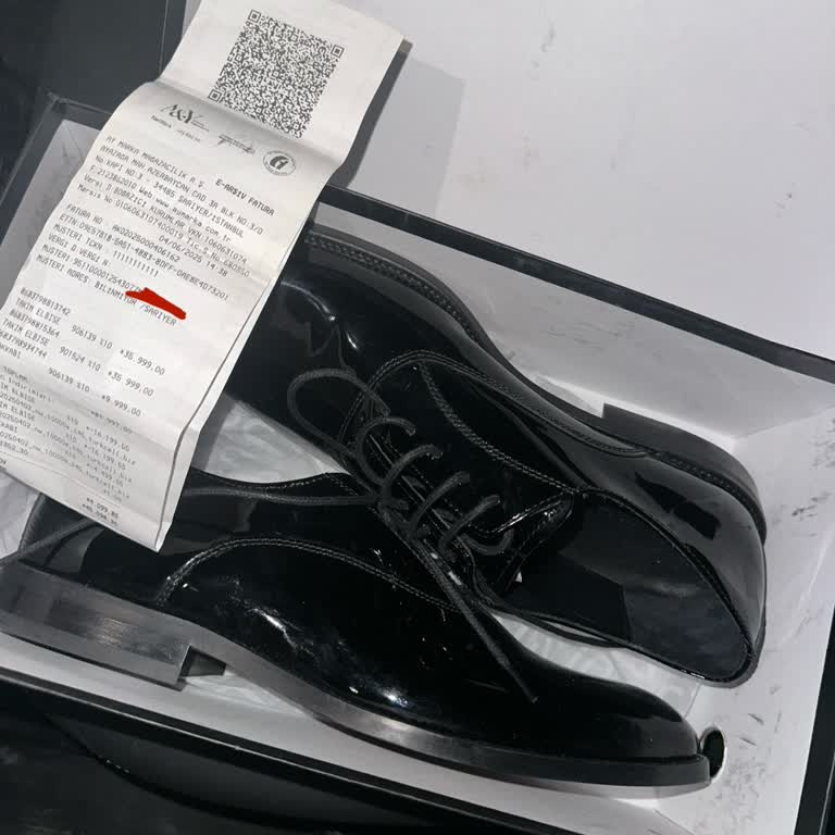 Ayakkabı İadesinde Mağazalardan Ve Müşteri Hizmetlerinden Destek Alamadım