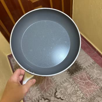 Karaca Swiss Crystal Tava Setinde Boya Atması Ve Yapışma Sorunu