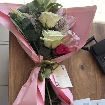 Siparişimdeki Lilyum Buketi Hayal Kırıklığına Uğrattı