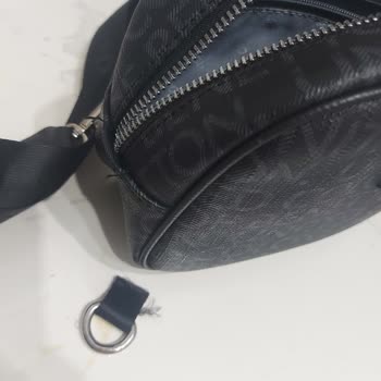 Benetton Handtasche nach 5x Tragen kaputt! Reißverschluss defekt, Träger gerissen