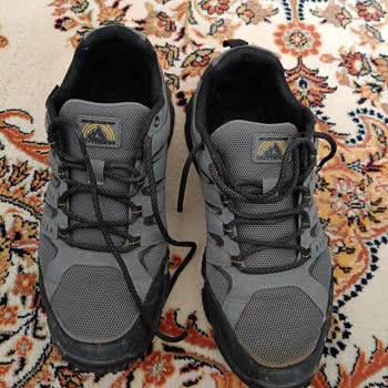 Garantili Ayakkabıda Deformasyon Ve İlgisiz Mağaza Deneyimi