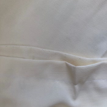 Bir Günlük Pantolonda Hızlı Pamuklanma Ve Hayal Kırıklığı