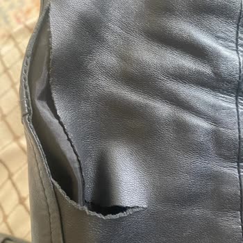 Desa'dan Alınan Deri Ceket Ve Botta Kısa Sürede Hasar