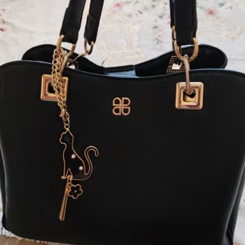 Aldığım Çantanın Alarmı Her Mağazada Çalıyor Ve Mağdur Oluyorum