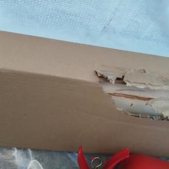 Kırık Gelen Karyola İçin 15 Gündür Değişim Yapılmadı