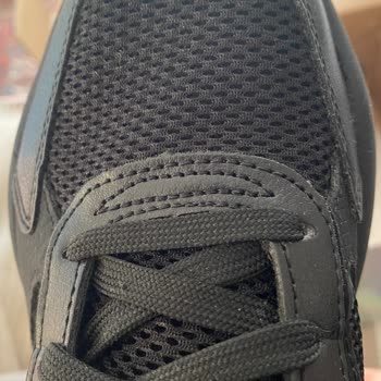 Skechers Ünlü Markadan Aldığım Ayakkabı Kısa Sürede Yırtıldı, Müşteri Memnuniyeti Sıfır!