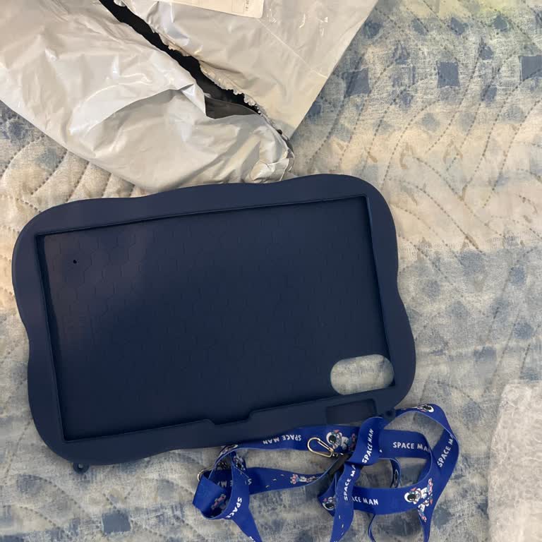 İade Edilen Tablet Kılıfının Kalemi Eksik Gönderildi