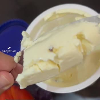 La Vache Qui Rit Krem Peynirden Tuhaf Madde Çıktı!