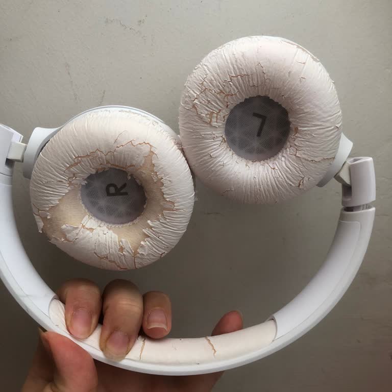 JBL Tune 510 BT Kulaklık Süngerlerinin Hızla Yıpranması Ve Yedek Parça Bulunamaması