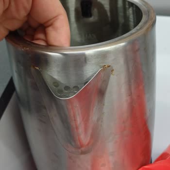 Yeni Alınan Çay Makinesinin Kısa Sürede Paslanması Ve İade Sorunu