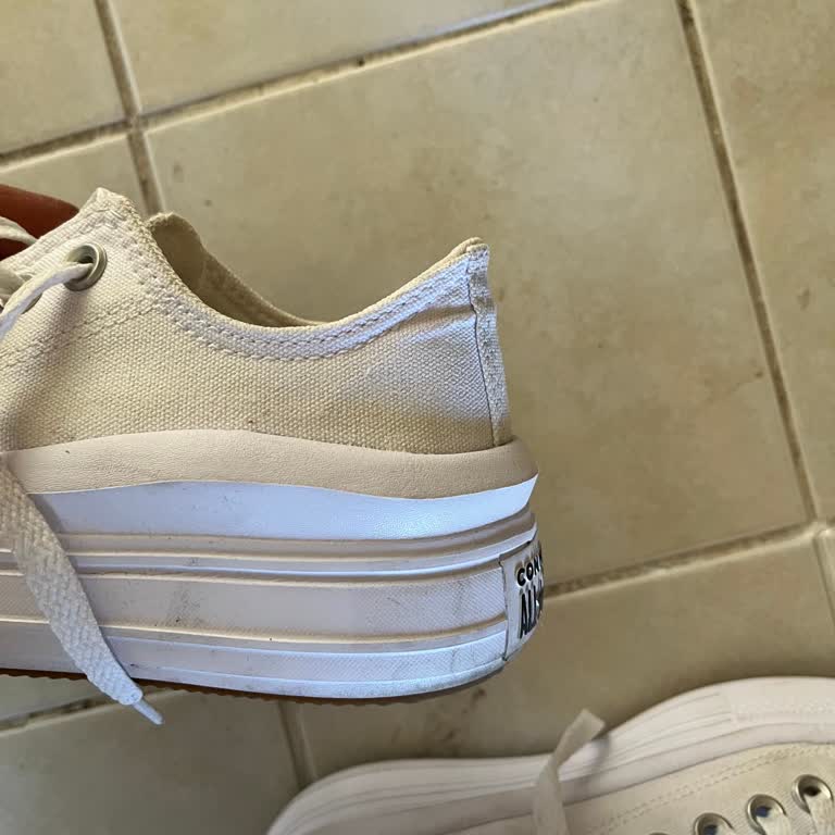 My Converse Shoes From SuperStep Caused a Painful Blister