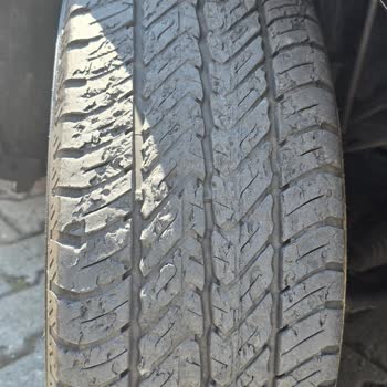 Sıfır Mercedes Vito'nun Ön Lastiklerinde Beklenmedik Aşınma Sorunu