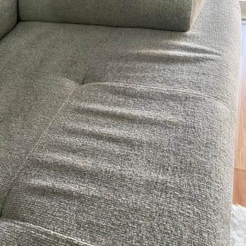 Kusurlu Koltuk Takımı İçin Yetersiz Servis Ve İlgisizlik
