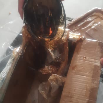 Kırık Bal Kavanozu Ve PTT Teslimatındaki İlgisizlik