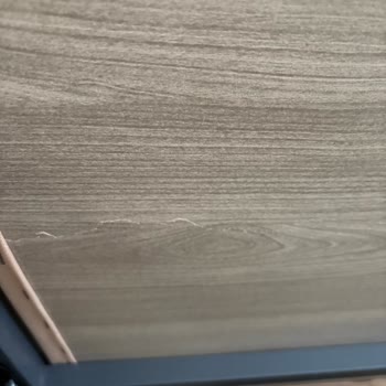 Yıldız Mobilya (Esenler) Bazanın Suntası Kırıldı İkiye Ayrıldı