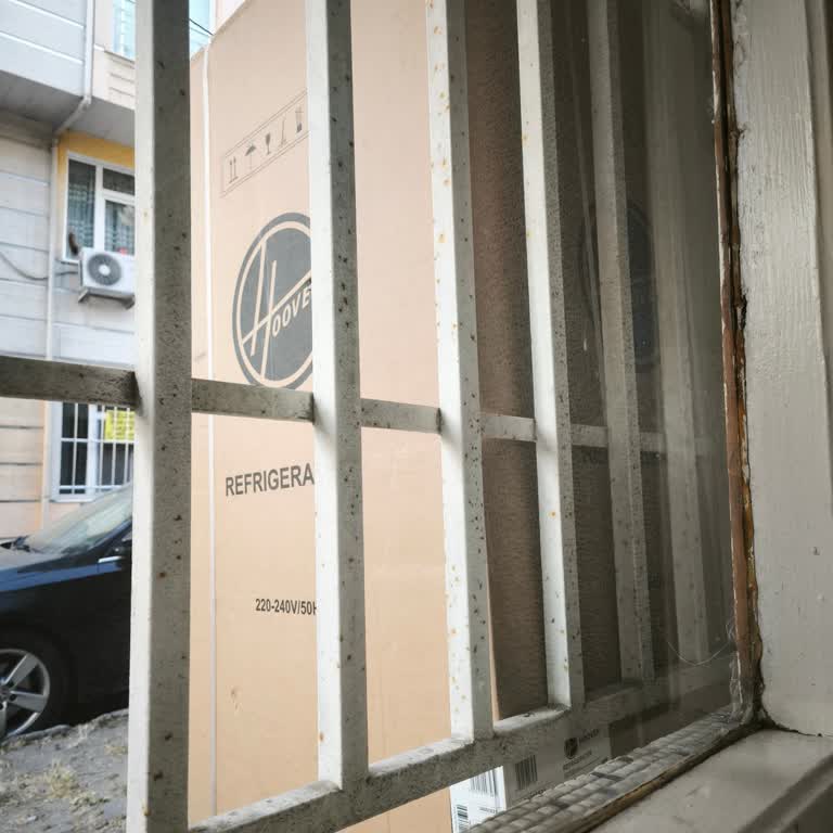 Buzdolabım Teslimatta Kapıdan İçeri Alınmadı, Servis Yardımcı Olmadı