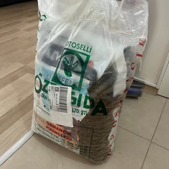 Yırtık Mama Poşeti Ve İletişimsizlik Nedeniyle Mağduriyet