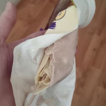 Getir Büyük Siparişimde Dondurmalar Eriydi, Damacana Hediye Hakkımda Sorun Yaşadım