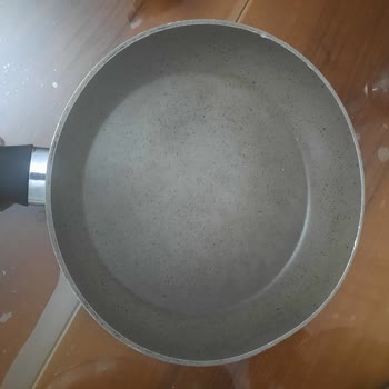 Karaca'dan Gelen Hasarlı Ve Eksik Ürünlerle Mağduriyet Yaşıyoruz