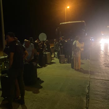 Bakımsız Otobüsle Saatlerce Yolda Mahsur Kaldık