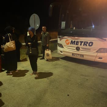 Bakımsız Otobüsle Saatlerce Yolda Mahsur Kaldık