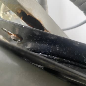 Bahçe Mobilyasında Garanti Süresinde Paslanma Ve Onarım Reddi